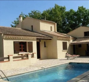 Villa de charme à Martignargues avec piscine privée